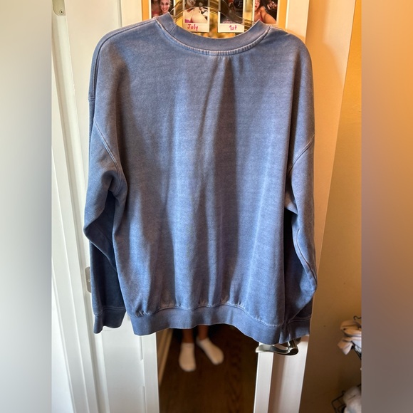 Vancouver Sweatshirt Garage - Picture 2 of 5